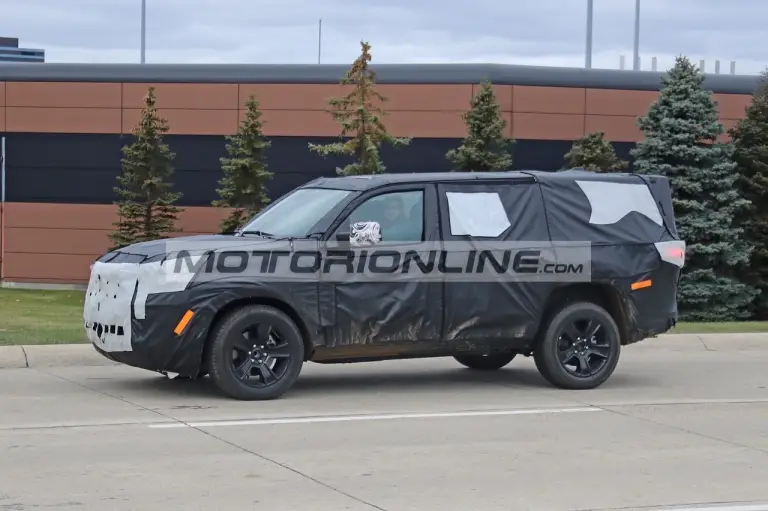 Jeep Wagoneer - Foto spia 26-11-2019 - 7