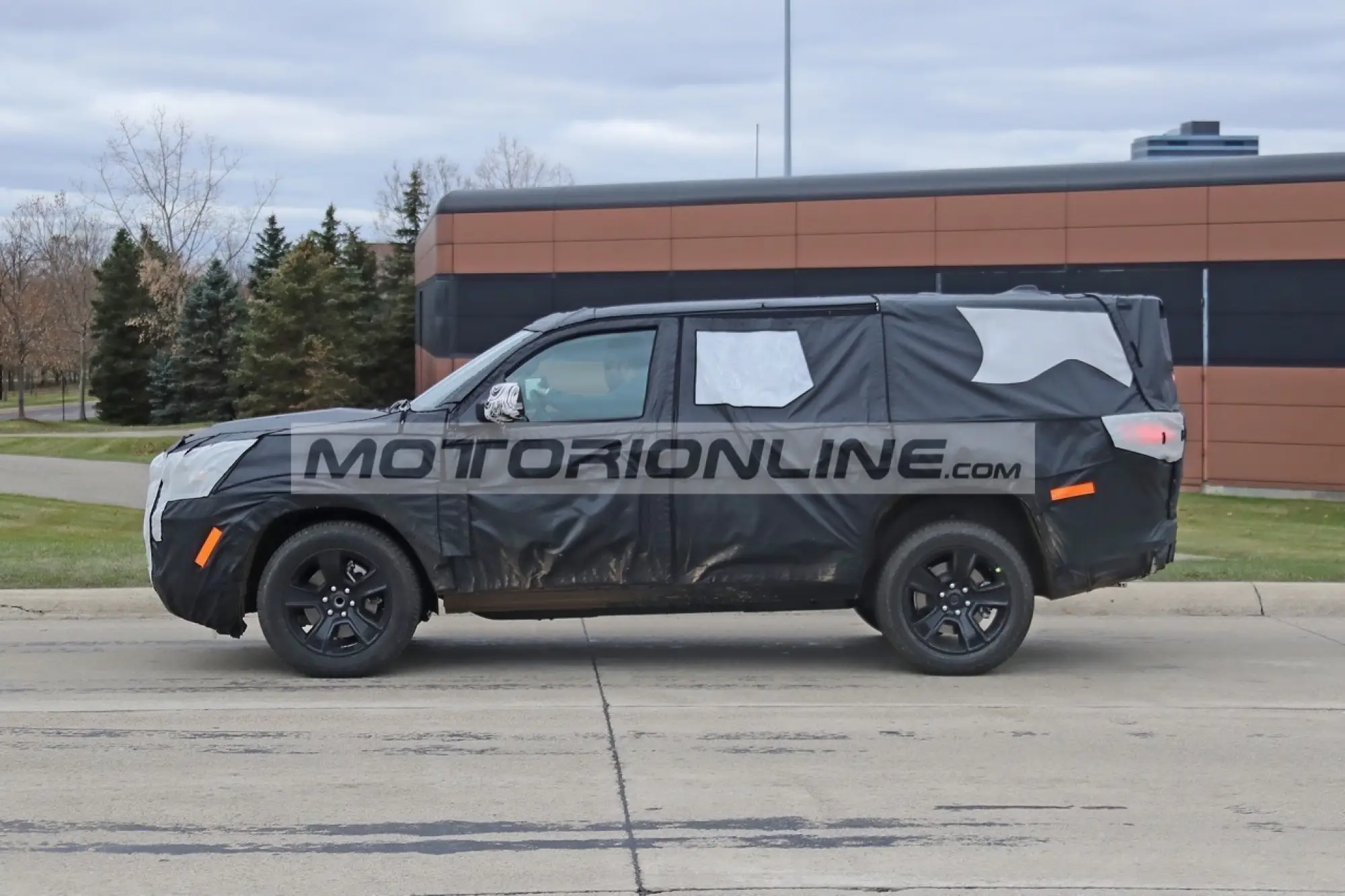 Jeep  Wagoneer - Foto spia 26-11-2019 - 8