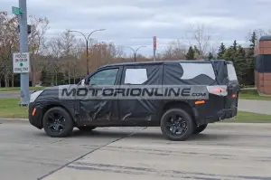 Jeep Wagoneer - Foto spia 26-11-2019