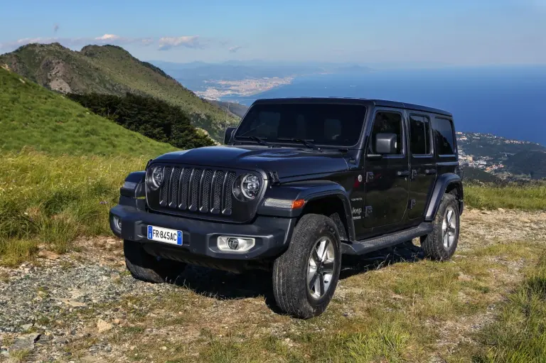 Jeep Wrangler 2019 - Nuove foto ufficiali - 60