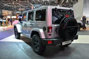 Jeep Wrangler Black Edition II - Salone di Ginevra 2015 - 4