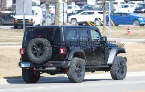 Jeep Wrangler PHEV - Foto spia 20-03-2019