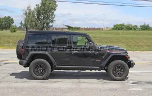 Jeep Wrangler V8 - Foto spia 22-07-2020