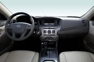 Kia Cadenza 2011 - 4
