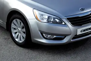 Kia Cadenza 2011 - 1
