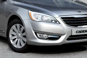 Kia Cadenza 2011 - 19