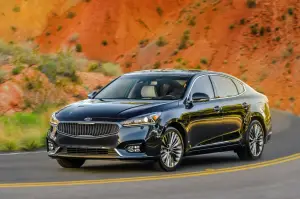 Kia Cadenza 2017