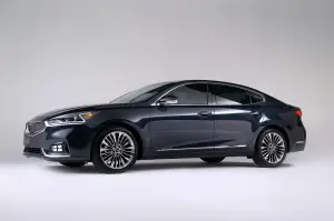 Kia Cadenza 2017