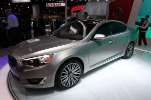 KIA Cadenza - Salone di Detroit 2013