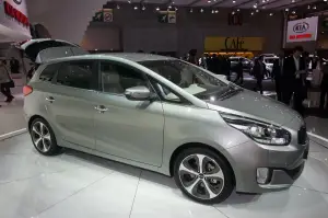 KIA Carens - Salone di Parigi 2012 - 3