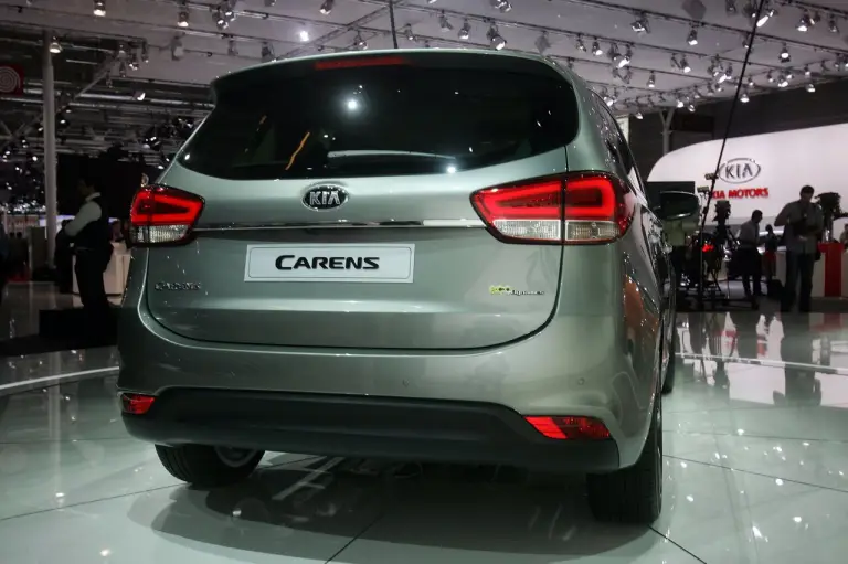 KIA Carens - Salone di Parigi 2012 - 13
