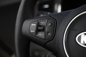 KIA Carens - 2