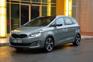 KIA Carens - 14