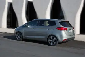 KIA Carens - 21