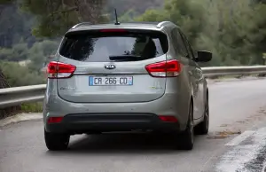 KIA Carens - 30