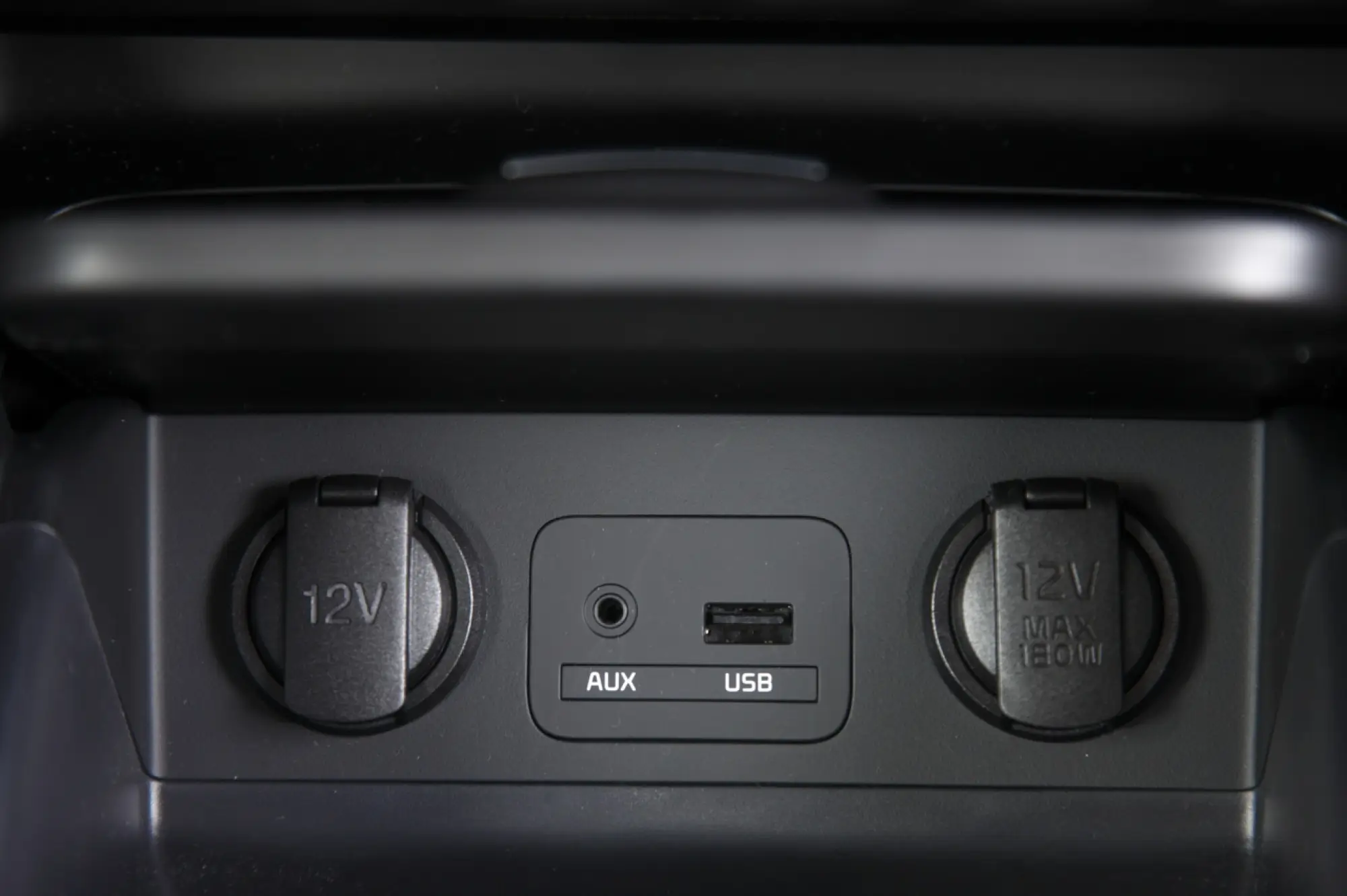 KIA Carens - 24