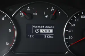 KIA Carens - 36