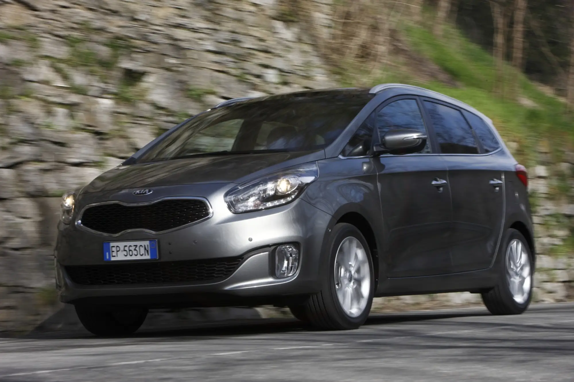 KIA Carens - 53