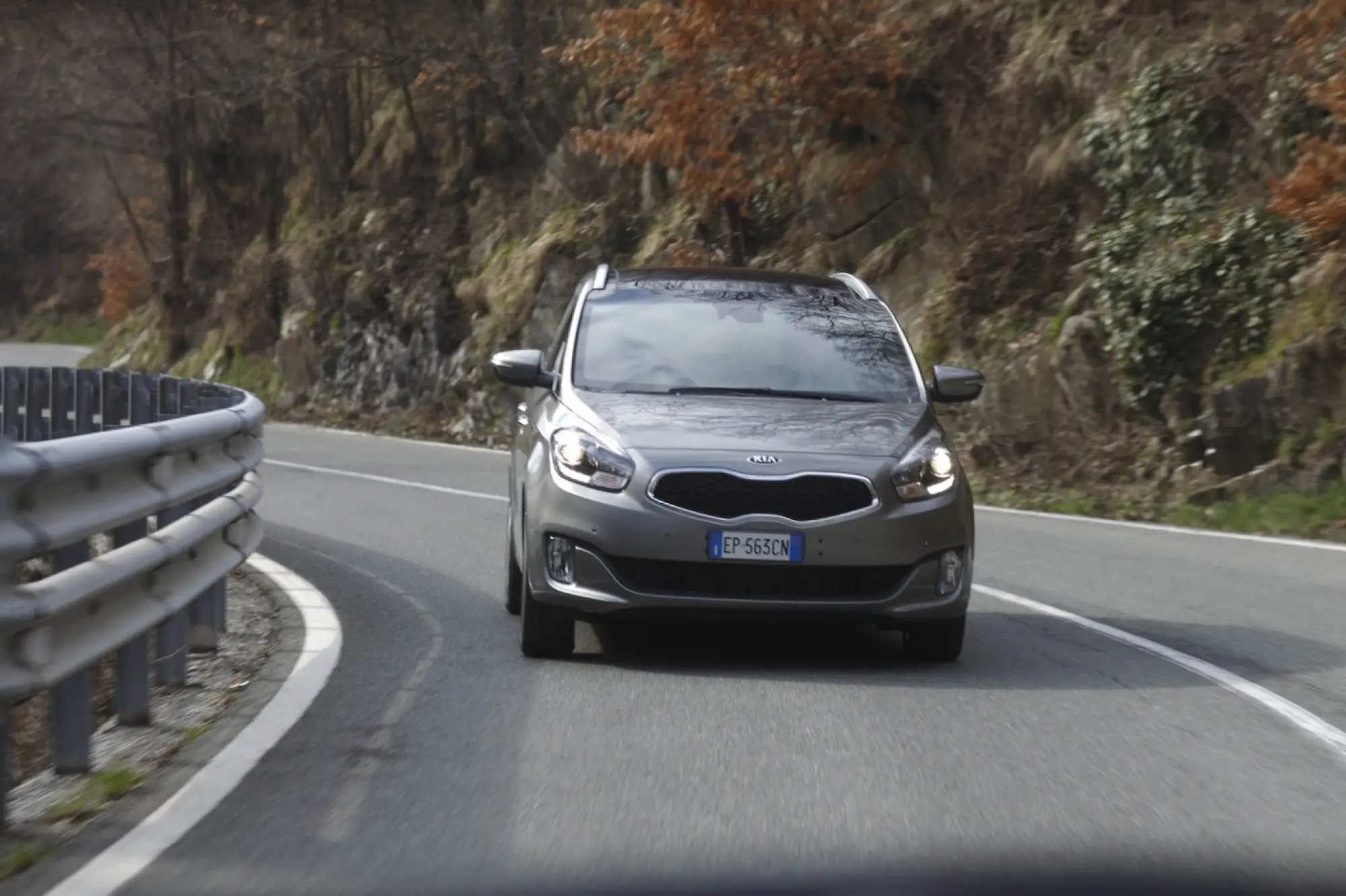 KIA Carens - 54