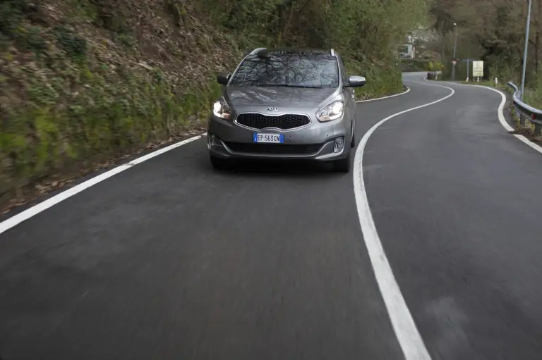 KIA Carens - 56