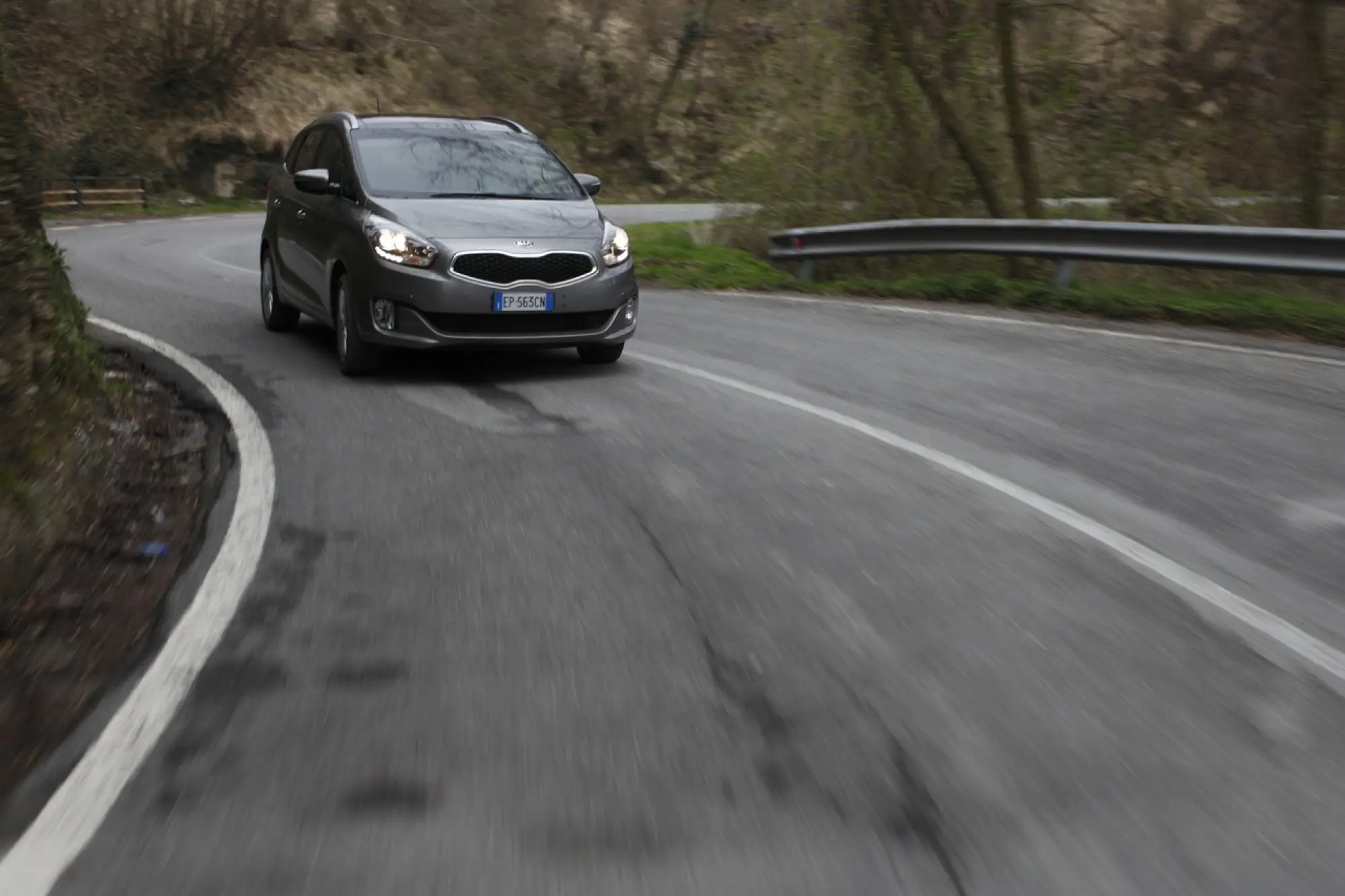 KIA Carens - 58