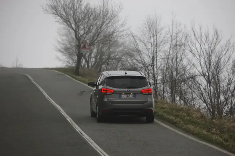 KIA Carens - 60