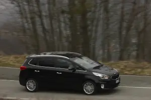 KIA Carens - 63