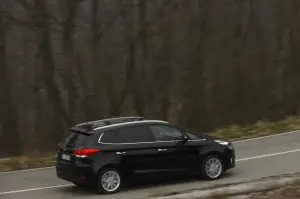 KIA Carens - 64