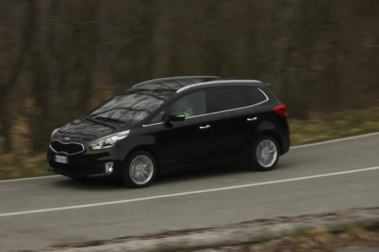 KIA Carens - 66