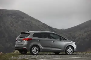 KIA Carens - 74