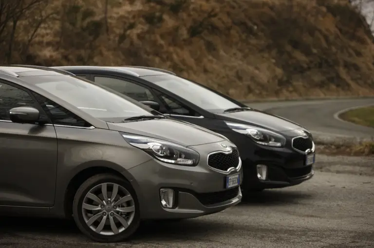 KIA Carens - 89