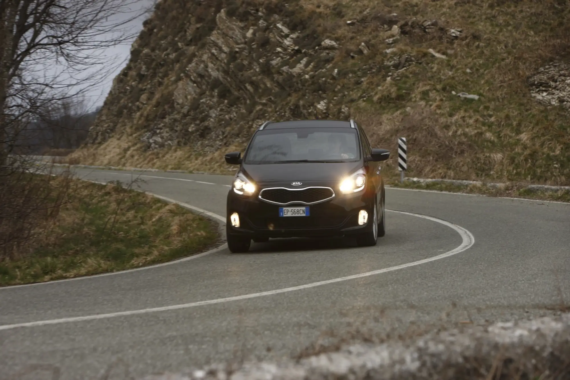 KIA Carens - 95