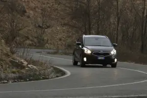 KIA Carens - 101