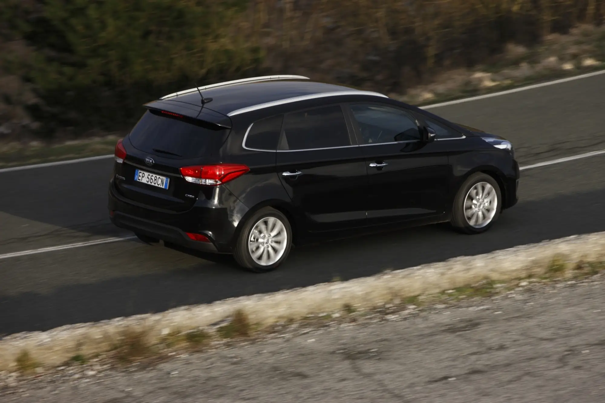 KIA Carens - 114