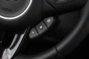 KIA Carens - 105