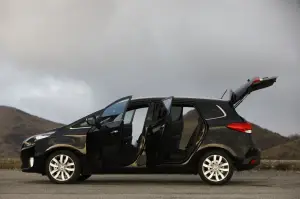 KIA Carens - 117