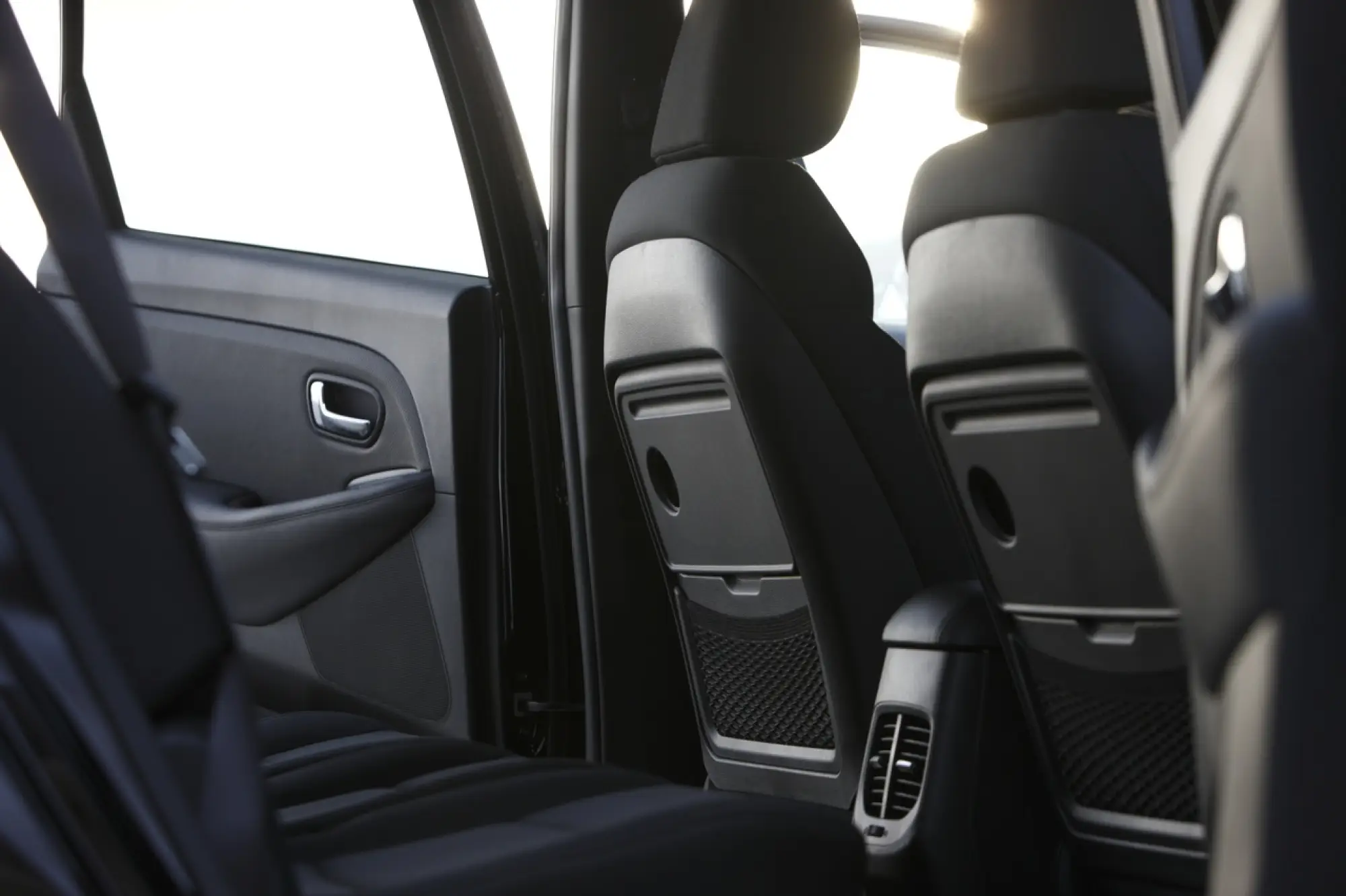 KIA Carens - 118