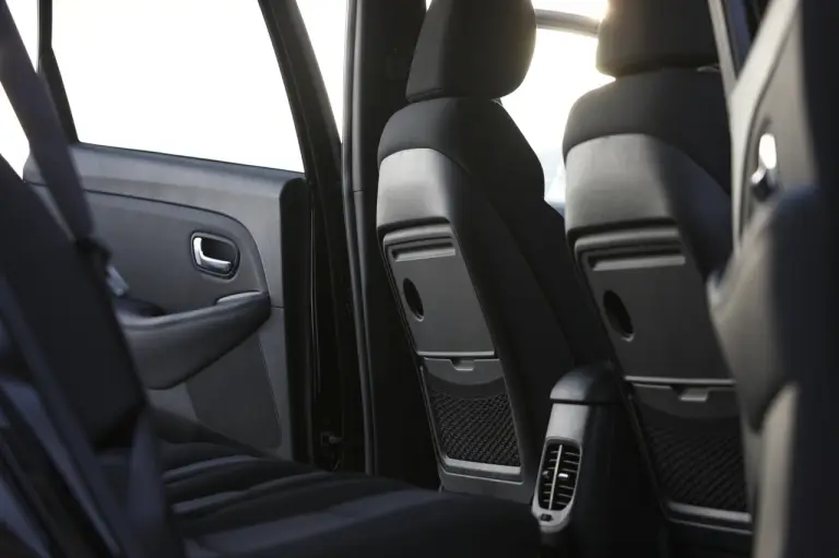 KIA Carens - 118