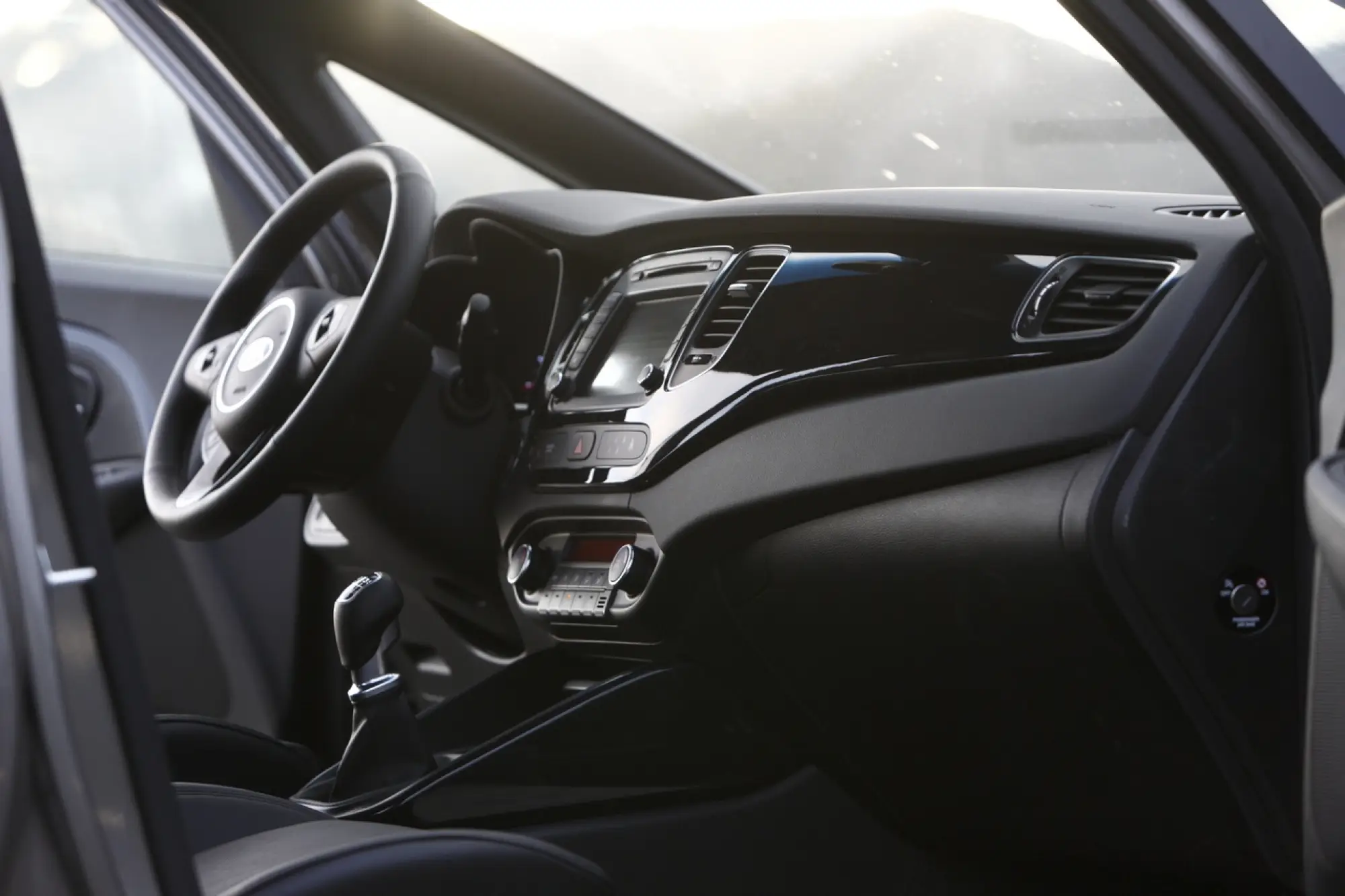 KIA Carens - 123