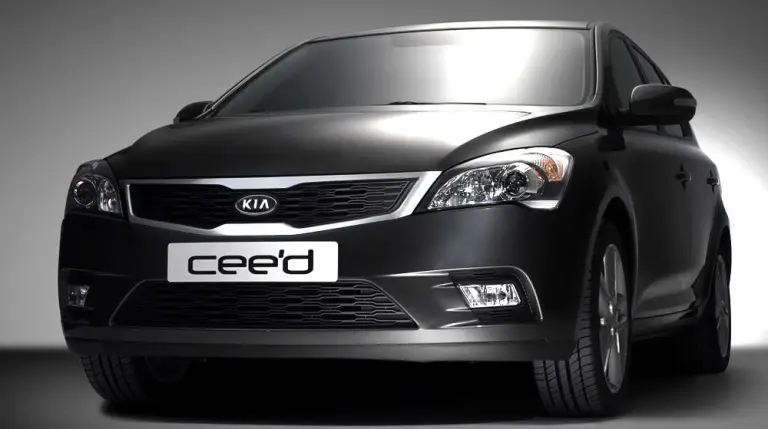 Kia Cee\'d 2010 - 1