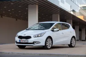 Kia Ceed 2012 nuove foto ufficiali - 54