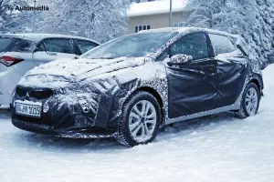 Kia Ceed 2015 - Foto spia 19-01-2015