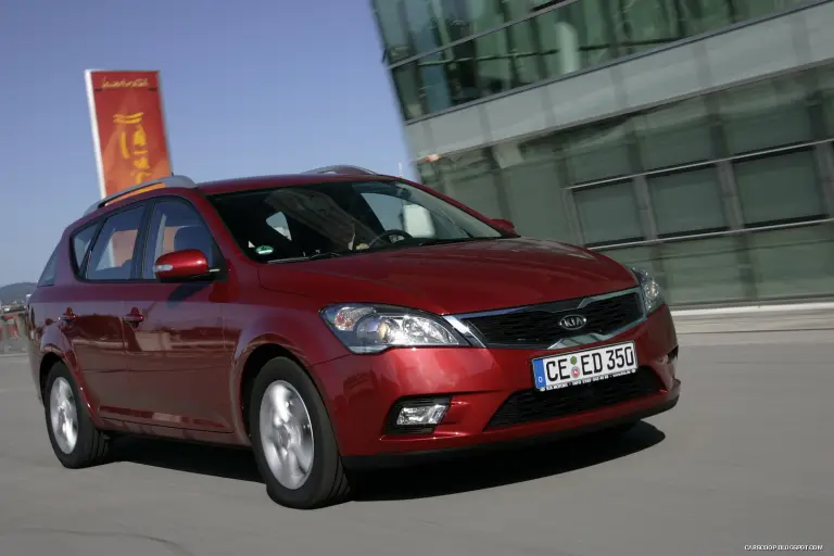 Kia Cee\'d collection - 32