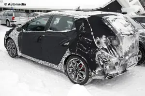 Kia Ceed GT 2016 - Foto spia 06-02-2015