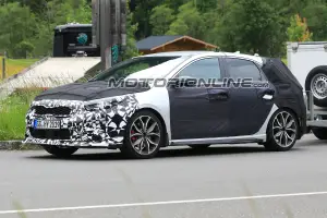 Kia Ceed GT foto spia 6 giugno 2018 - 4