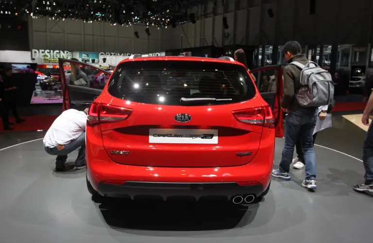 Kia Ceed GT Line - Salone di Ginevra 2015 - 2