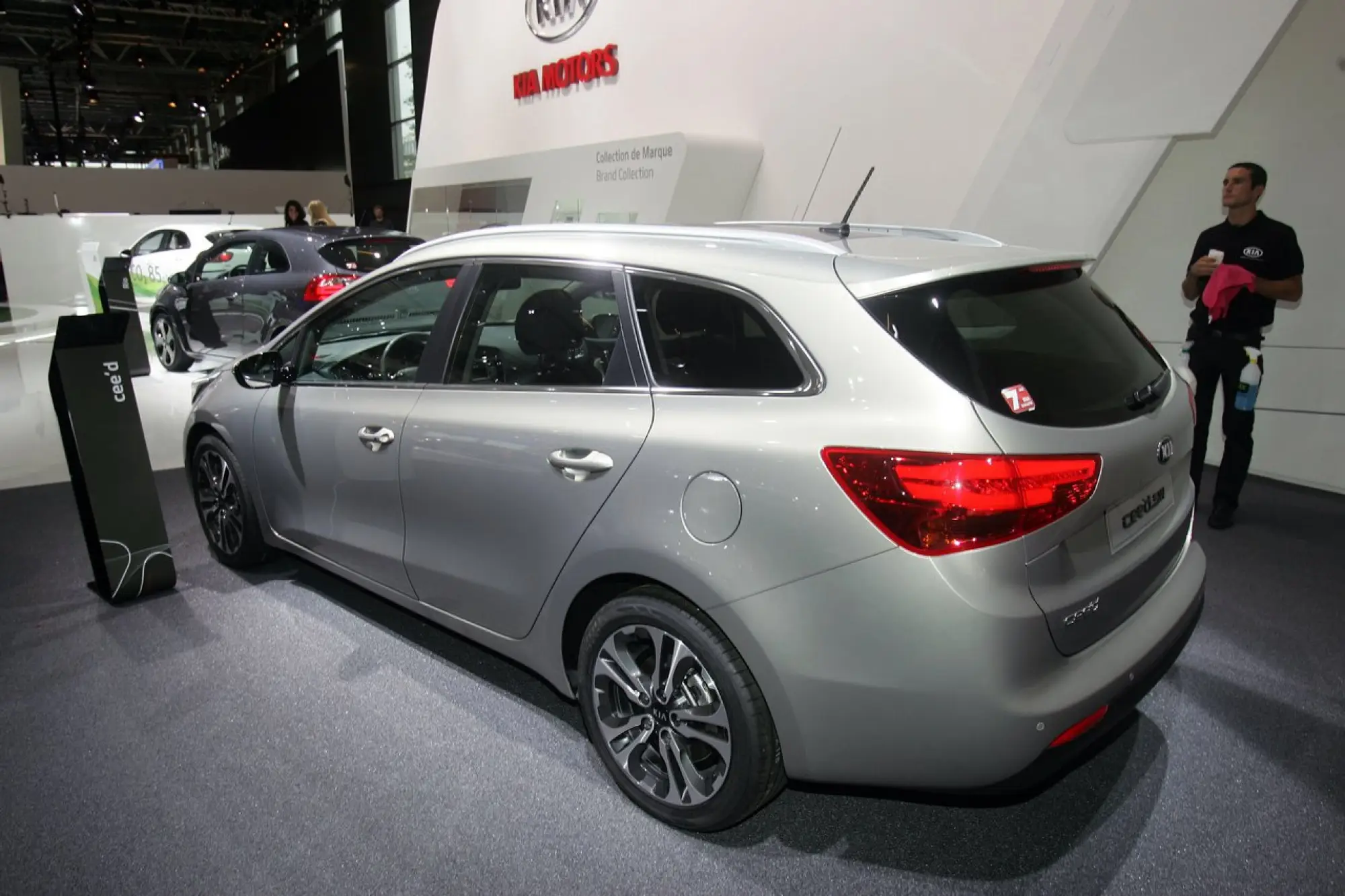 KIA Ceed SW - Salone di Parigi 2012 - 2