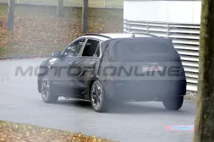 Kia e-Niro 2022 - Foto Spia 15-11-2021