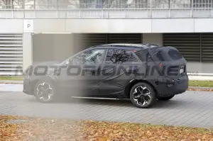 Kia e-Niro 2022 - Foto Spia 15-11-2021