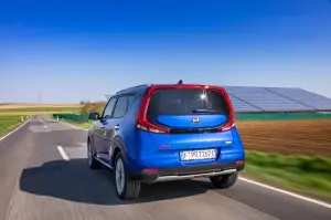 Kia e-Soul MY 2019 - Test Drive in anteprima